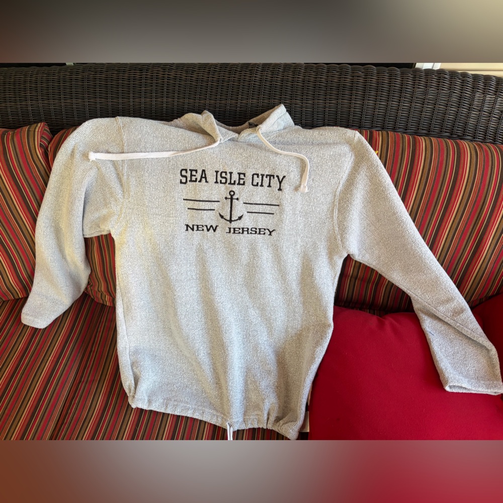 Sea Isle City Gray Unisex Pullover